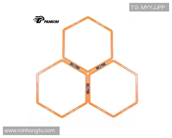 足球巨星六边形画框设计展现顶级球员风采与个性魅力